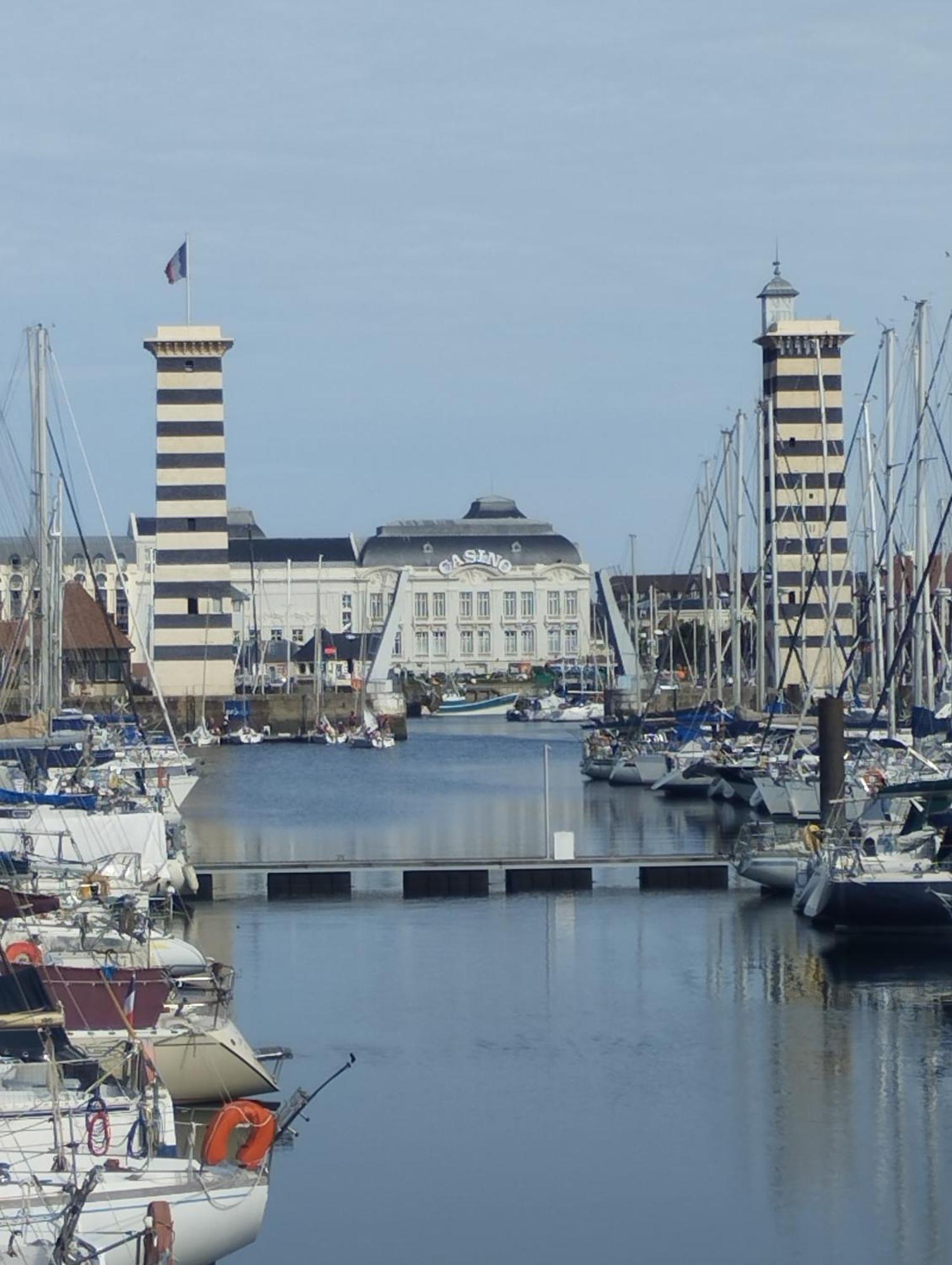 L'Escale A Deauville Ngoại thất bức ảnh